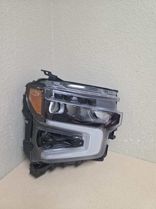 2022-2026 Chevy Silverado Right Headlight Black Edition ZR2 85856485