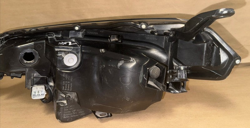 2017-2019 Toyota Corolla Right Headlight LED OEM Passenger Side