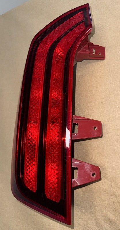 2022 Kia Telluride Left Driver Side Tail Light Halogen OEM 92402-S9