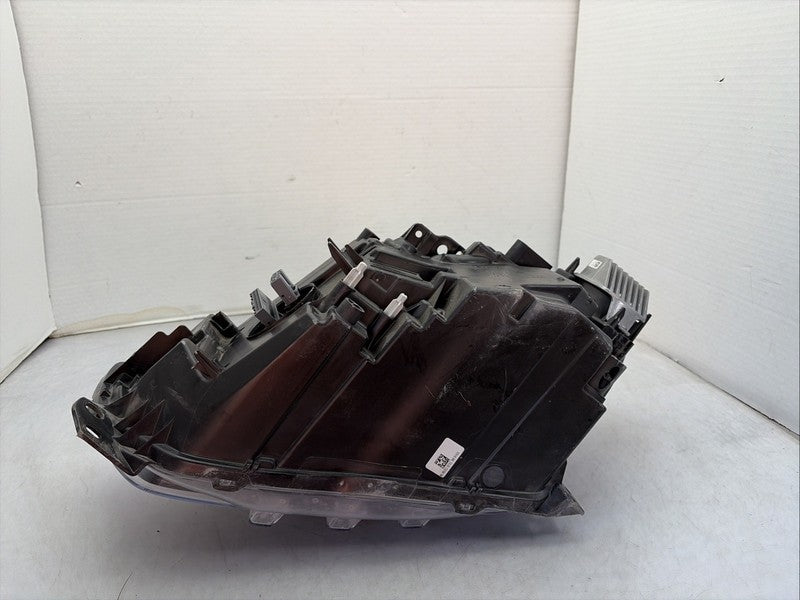 2019-2022 Volvo XC40 Right Headlight OEM LED