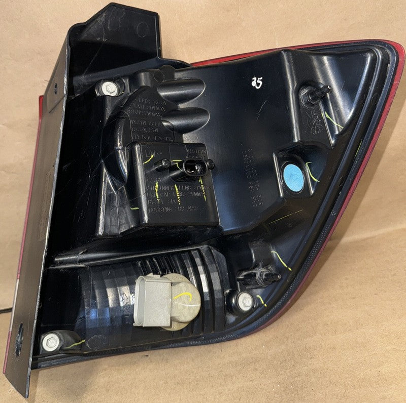 2011-20 Dodge Journey Tail Light LEFT Driver Side OEM LED