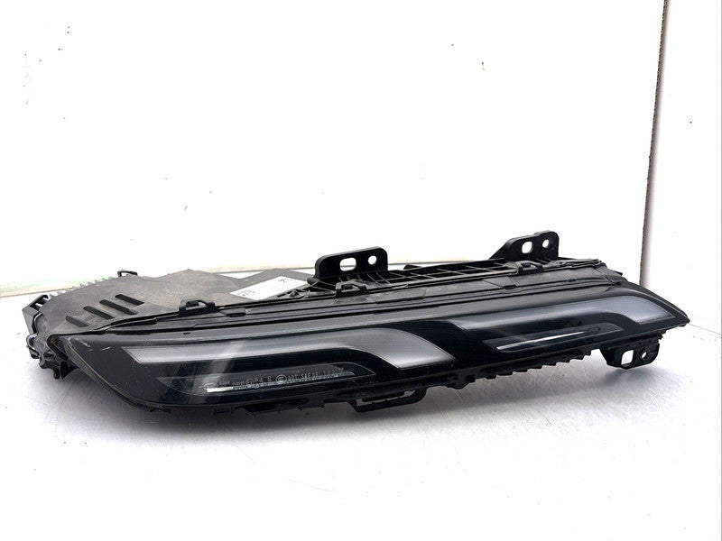 2023-2024 BMW I7 740i Right Passenger OEM LED Headlight Upper