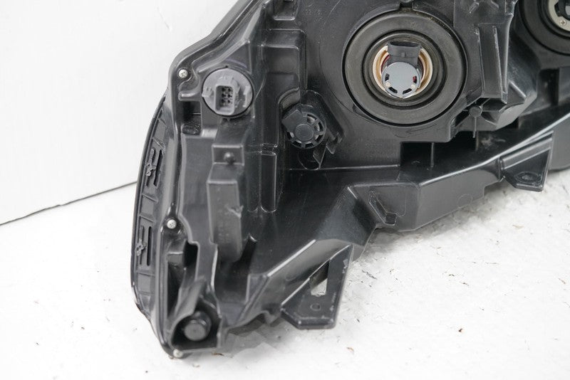 2016-2018 Honda Pilot Halogen Headlight OEM RH Passenger Right