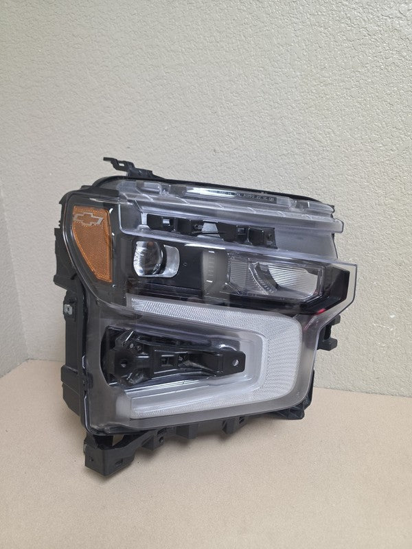 2022-2026 Chevy Silverado Right Headlight Black Edition ZR2 85856485