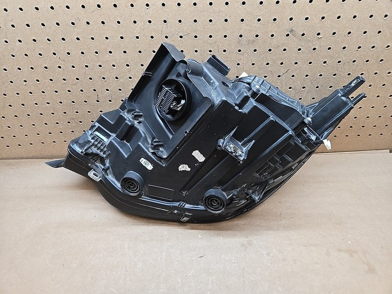 2018-2021 BMW i3 I01 LED Headlight Front Right OEM 63118738739