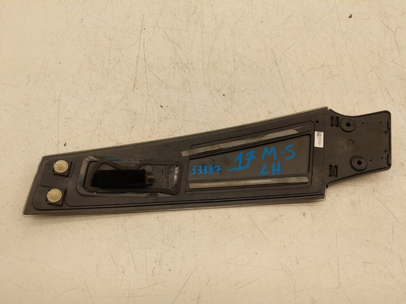 **16-20 Model S Left Driver B-Pillar Glass Camera Applique 1092306-00-