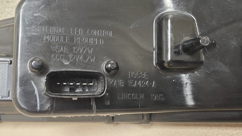 2019-2023 Lincoln Nautilus Front Right Passenger Daytime Running Light