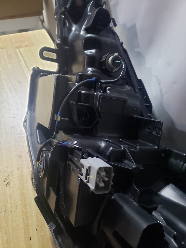 20-22 CHR Right LED Headlight OEM