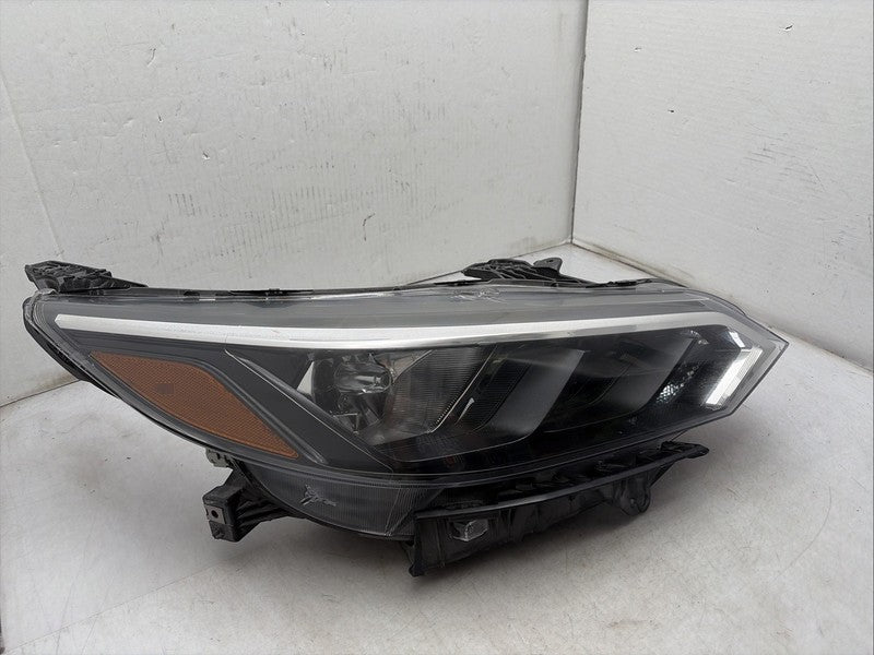 2020-2023 Nissan Sentra Right Passenger OEM Halogen Headlight