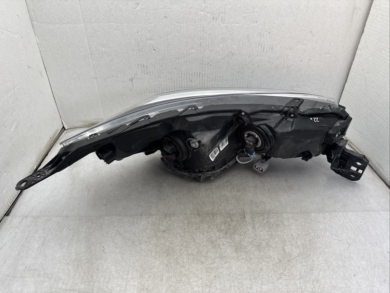2019-2022 Subaru Ascent Left Headlight OEM Halogen Lamp