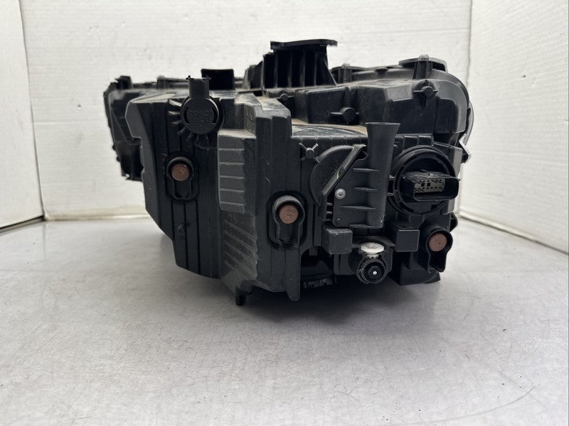 2022-2024 Jeep Grand Wagoneer Right Passenger Headlight OEM LED 684062