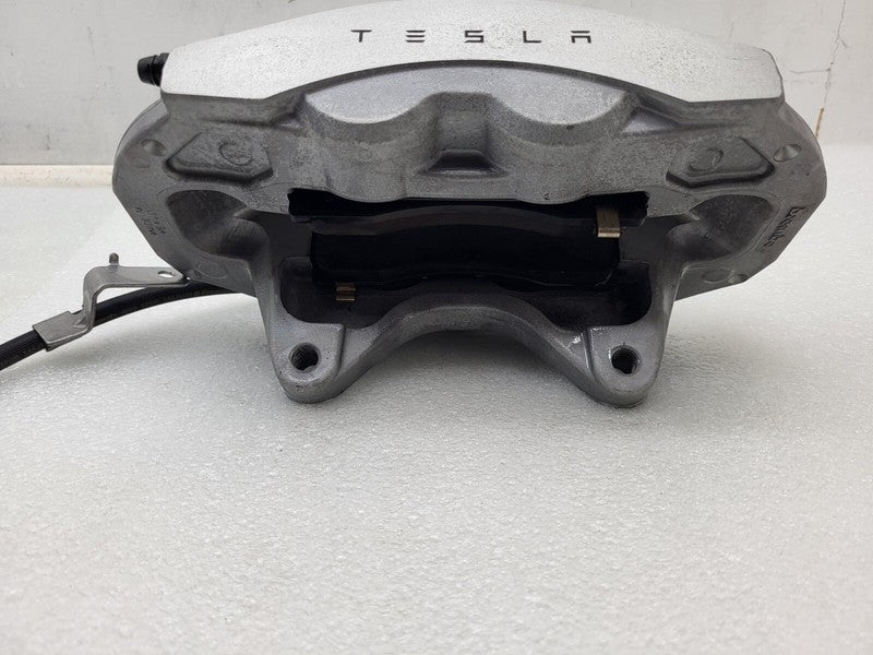 ⭕ 2017-2023 Tesla Model 3 Front Driver Side Brake Caliper Left Base 1044621-00-D