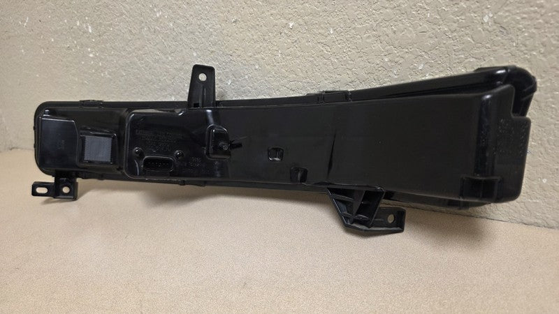 2019-2023 Lincoln Nautilus Front Right Passenger Daytime Running Light