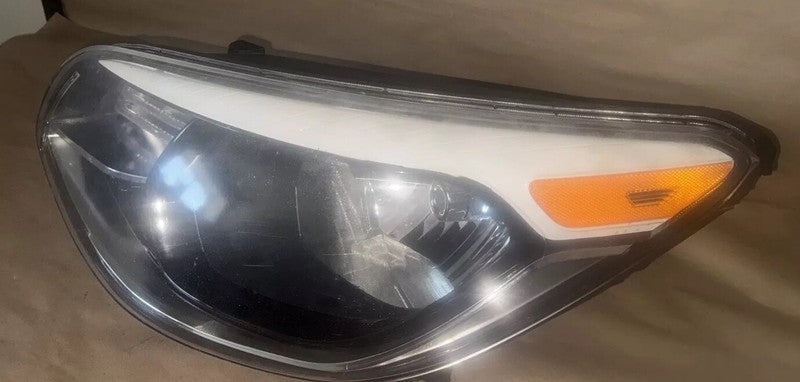 2014-2019 Kia Soul LH Left Headlight OEM 92101B2230