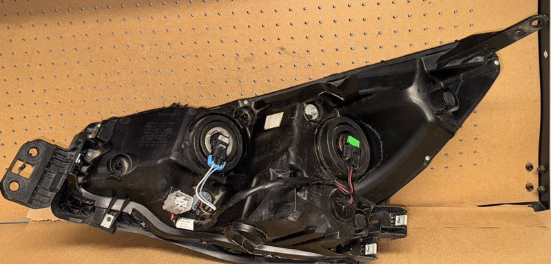 2018-2019 Subaru Legacy Front Right Headlight Halogen/LED OEM