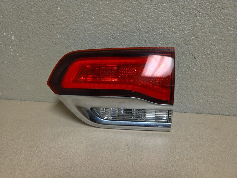 2020-2022 Jeep Grand Cherokee Right Passenger Side Backup Lamp OEM LED