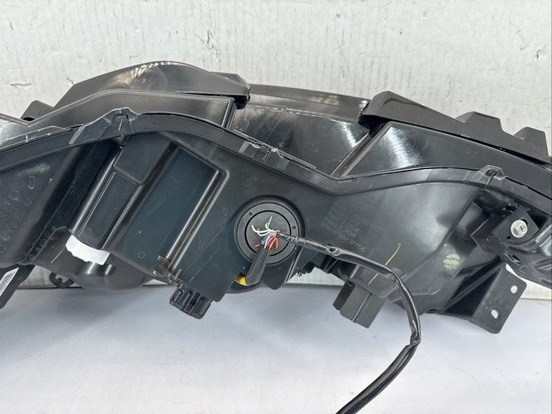 2025-2026 Nissan Murano Right Headlight OEM LED 26010-7BA0B