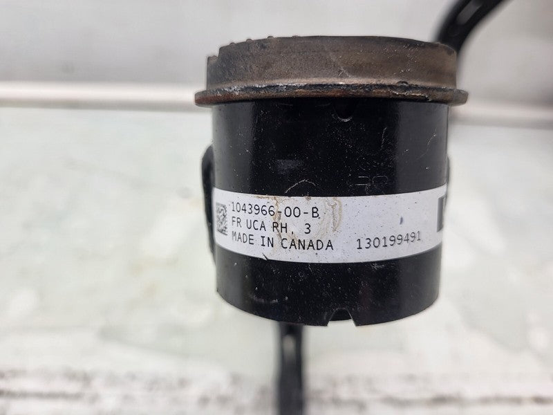 ⭕2012-2020 Tesla Model S Front Upper Control Arm Right (Dual Motor) 1043966-00-B