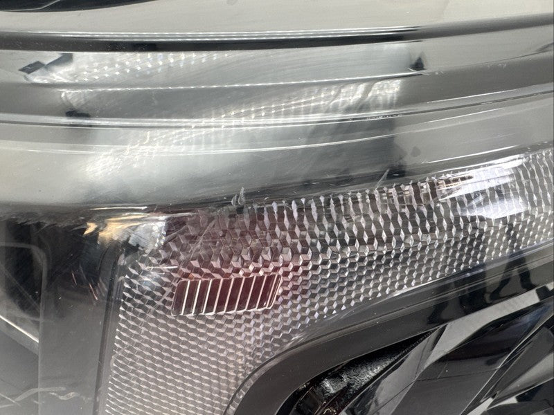 2022-2024 Nissan Frontier Left Driver OEM LED Projector Headlight