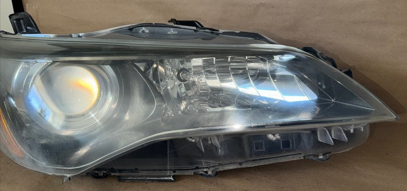 2015-2017 Toyota Camry Right Headlight Halogen OEM
