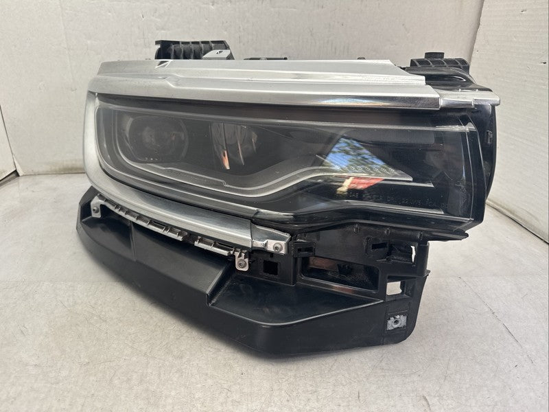 2022-2024 Jeep Grand Wagoneer Right Passenger Headlight OEM LED 685900