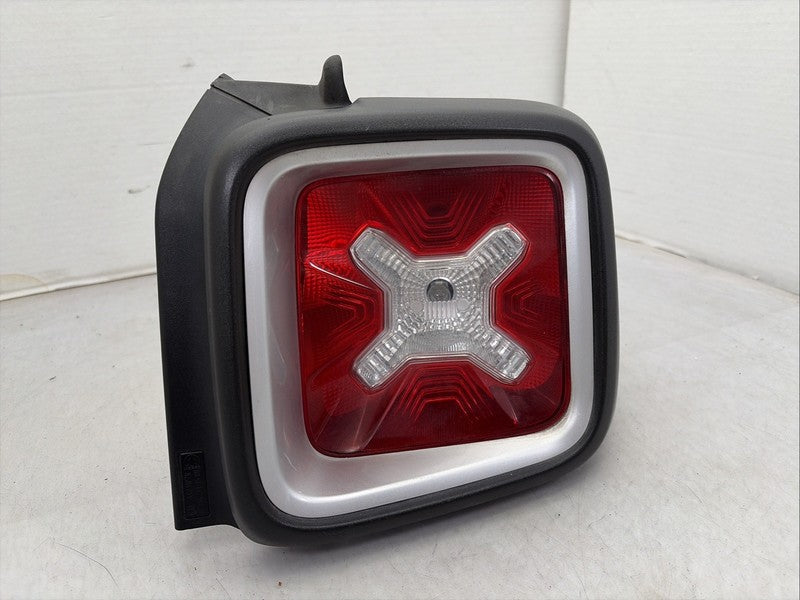 2015-2020 Jeep Renegade Right Passenger Tail Light OEM LED