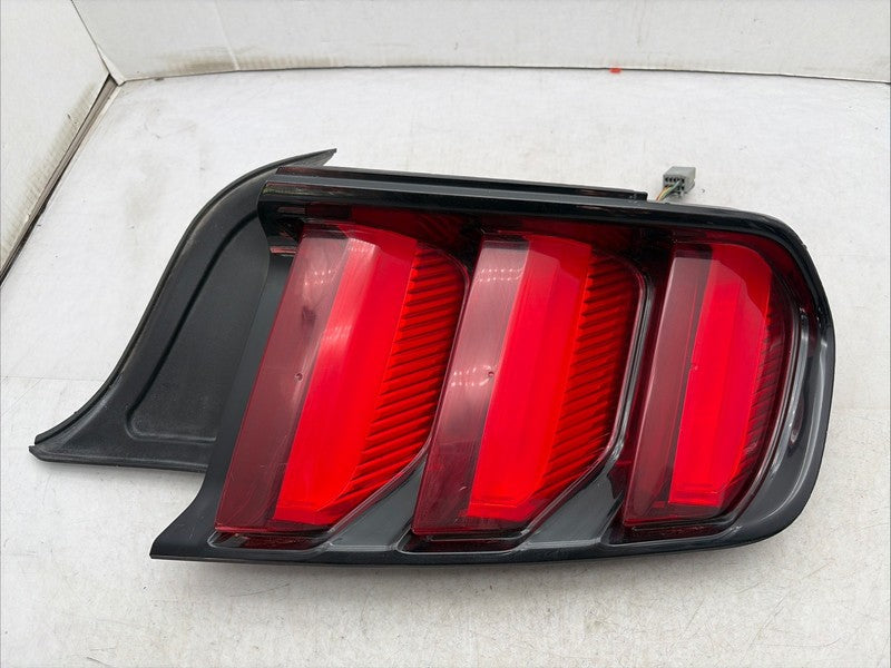 2015-2017 Ford Mustang Right Passenger Tail Light OEM LED FR3B 13B504 