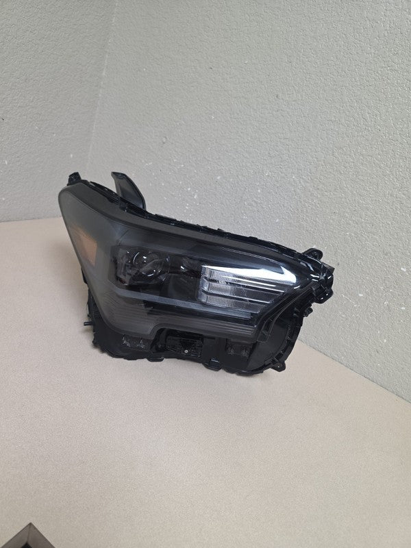 2024-2025 Toyota Tacoma Right Side Headlight Halogen/LED Base