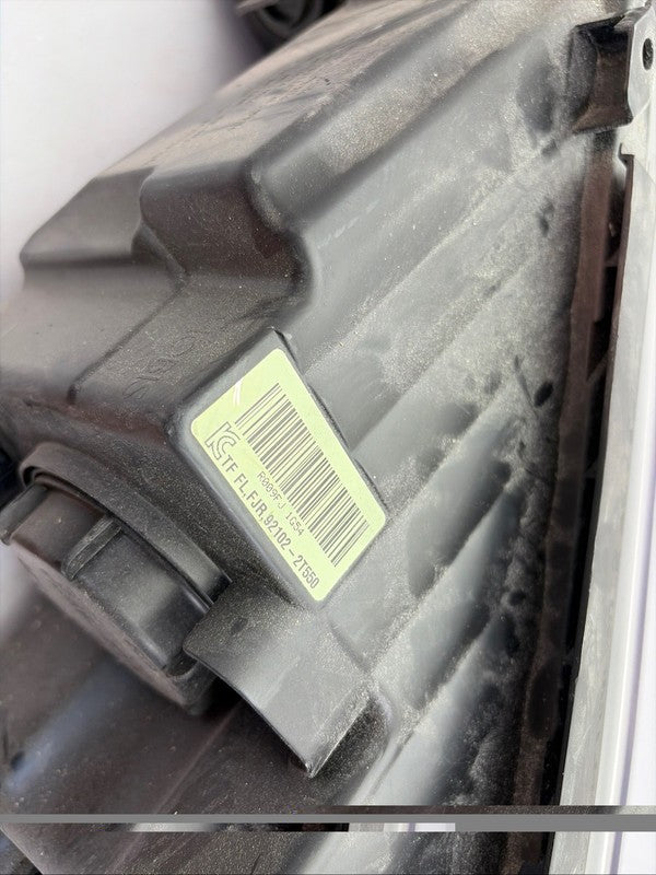 2014-2015 Kia Optima Right RH Passenger OEM Halogen Headlight
