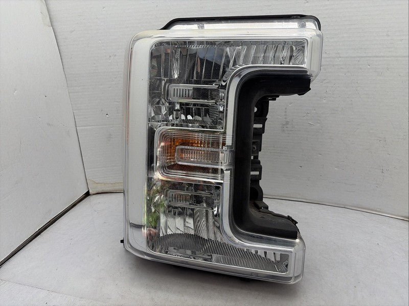 2017-2019 Ford F-250 Headlight Right RH Passenger OEM Halogen Lamp