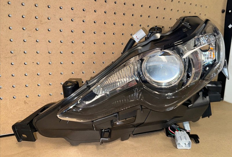 2014-16 Lexus IS250 IS350 RH Headlight LED DEPO