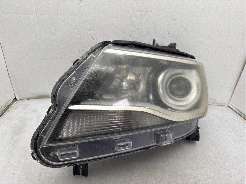2017-2022 Chevy Colorado Left Driver Headlight OEM 84707375