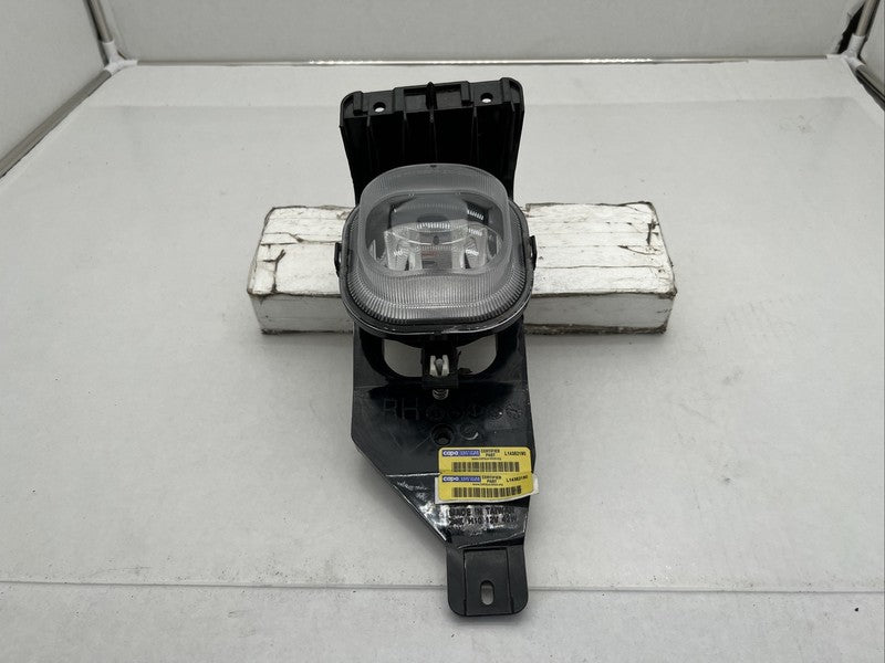 2005-2007 Ford F250 F350 Right Passenger Fog Light Lamp