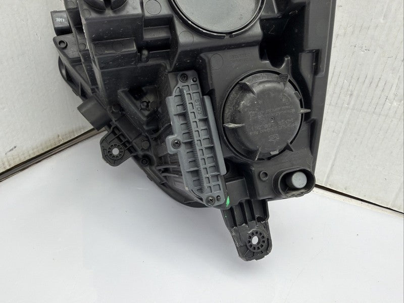 2024-2025 Hyundai Kona Right Passenger Headlight OEM LED 92102-BE020