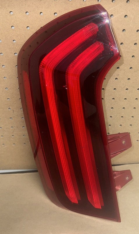 20-21 Telluride Rear Left Tail Light LED OEM