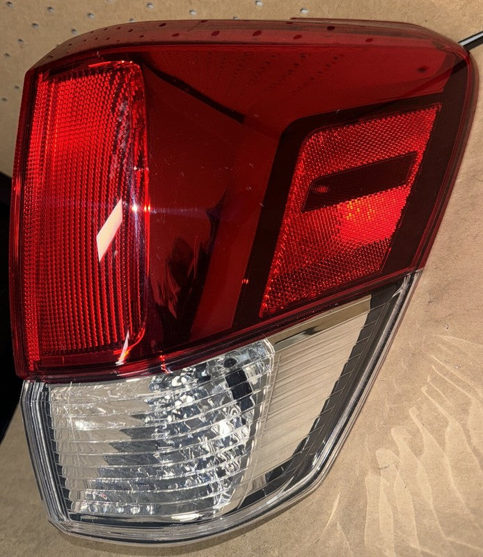 2019-2022 Subaru Forester Rear Right Taillight OEM 84201SJ020