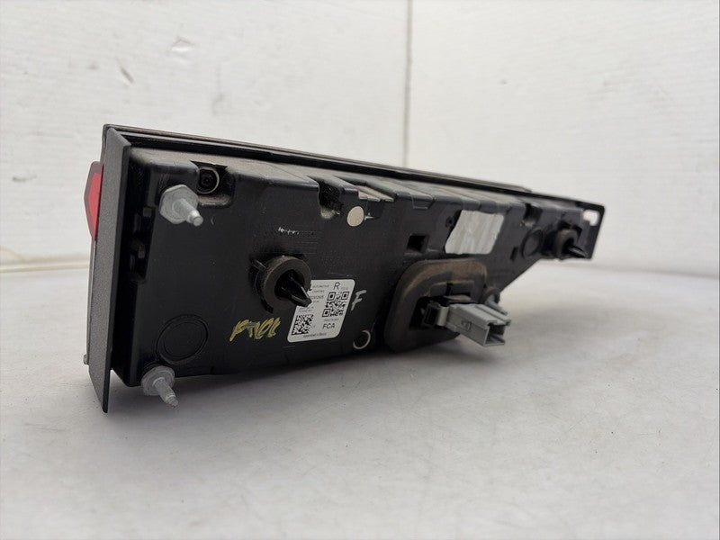 2022-2024 Jeep Grand Cherokee Right Passenger Tail Light OEM LED Inner