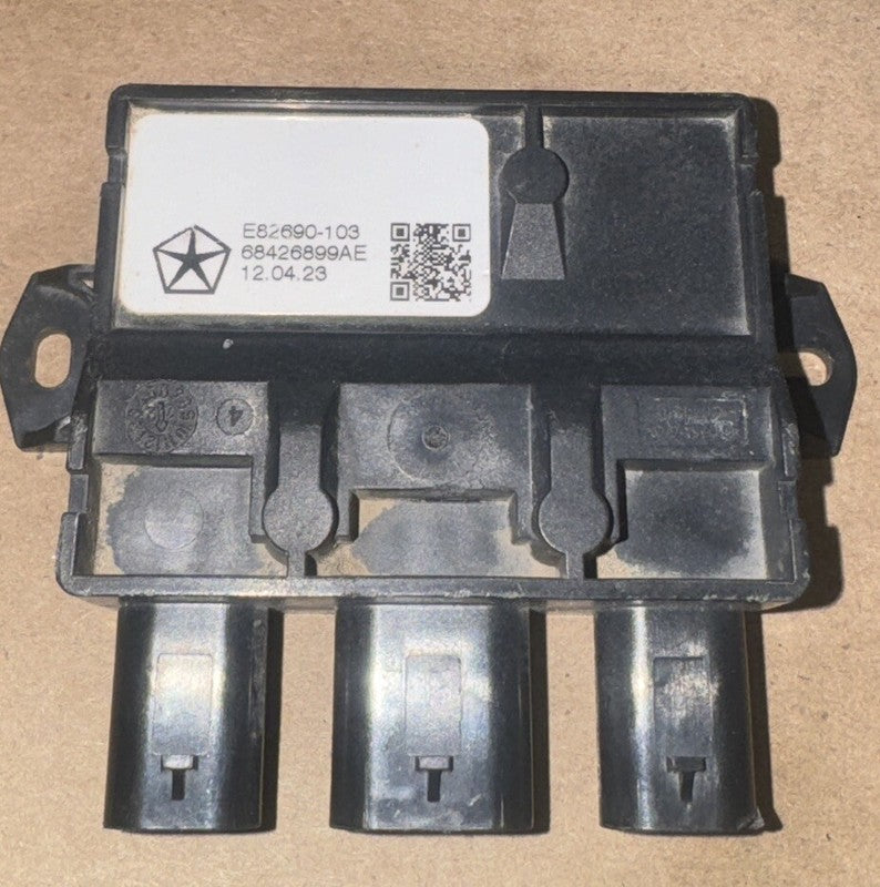 2022-2023 Jeep Wagoneer Rear Liftgate Motion Sensor OEM #68426899AE