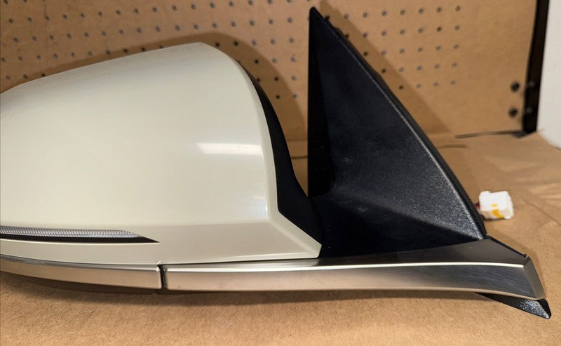 2022-2024 Hyundai Tucson Right Power Door Mirror Sage Grey 87620-CW030