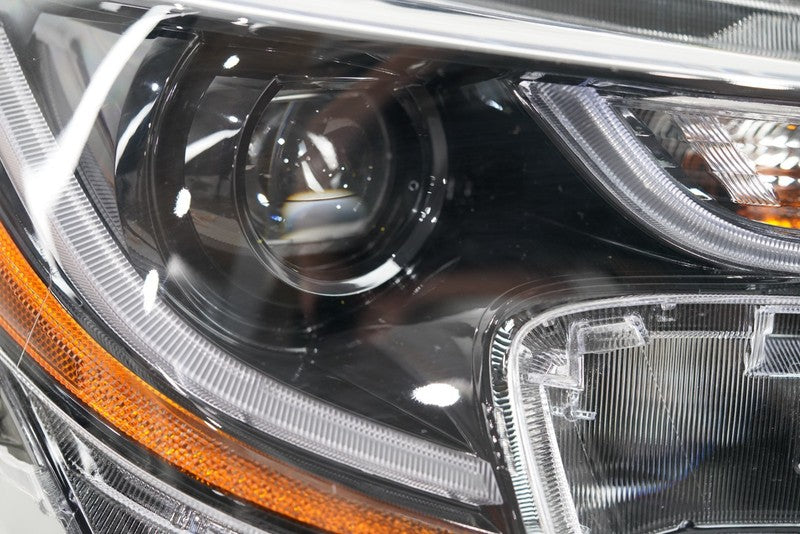 2023 Toyota Corolla Right Headlight LED OEM USA