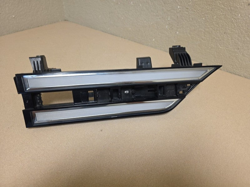 2022-2024 Genesis G80 Right Passenger Side Repeater Lamp