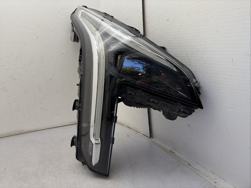 2019-2023 Cadillac XT4 Right Passenger Headlight OEM Full LED