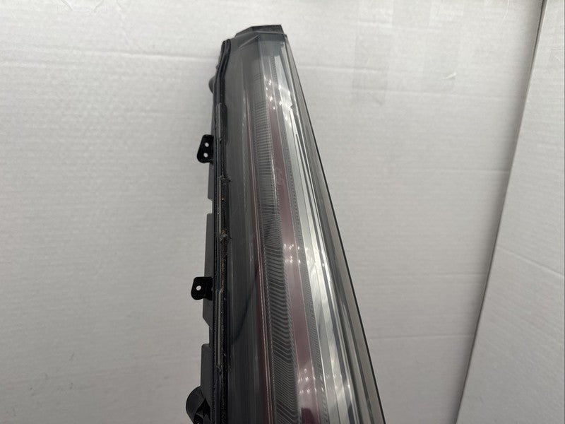 2025-2026 Cadillac Escalade Left Driver Tail Light OEM LED 85880881