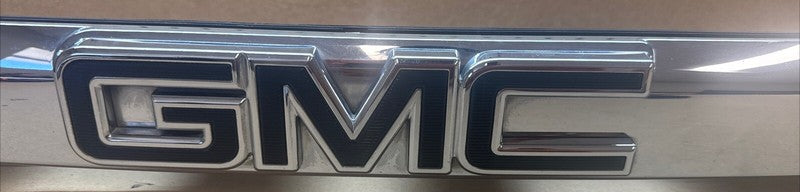 2017-2019 GMC Acadia Rear Tailgate Chrome Trim Applique - Right