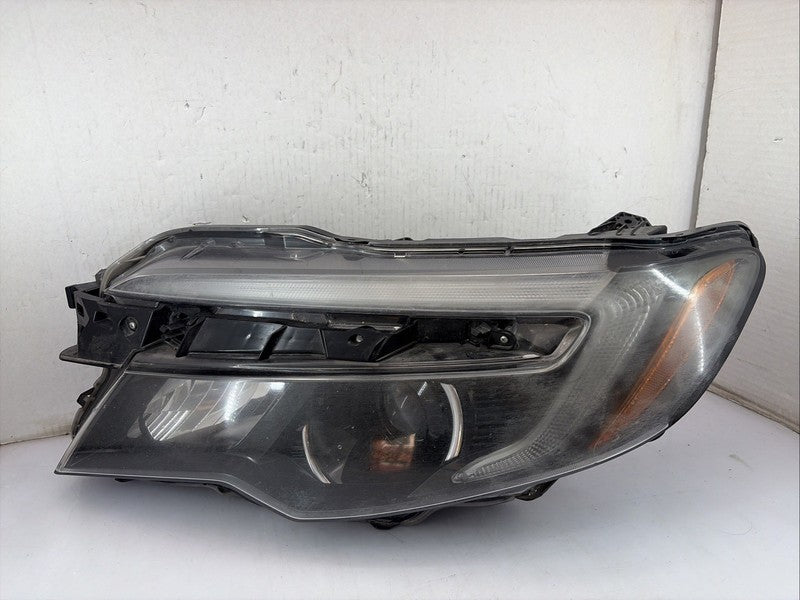 2016-2020 Honda Pilot Ridgeline Left Driver Headlight OEM Halogen