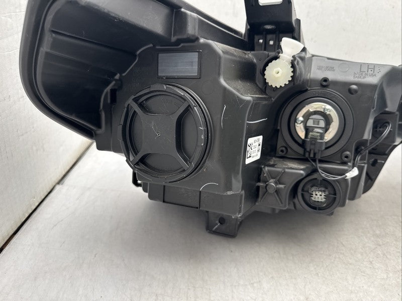 2023-2026 Chevy Colorado Left Driver Halogen Headlight OEM 86314796