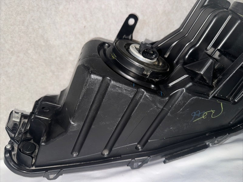 2015-2017 Camry RH Halogen Headlight OEM