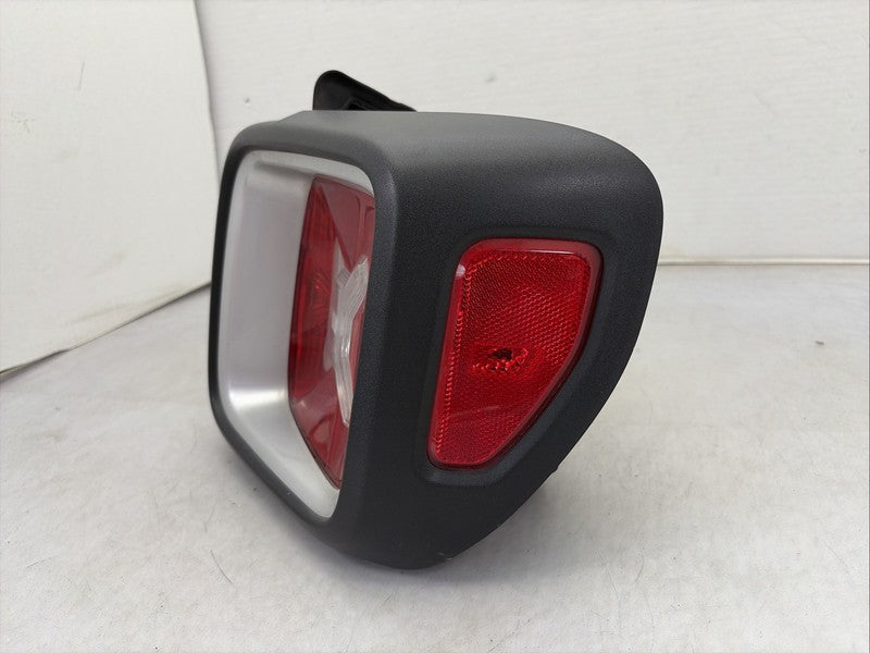 2015-2020 Jeep Renegade Right Passenger Tail Light OEM LED