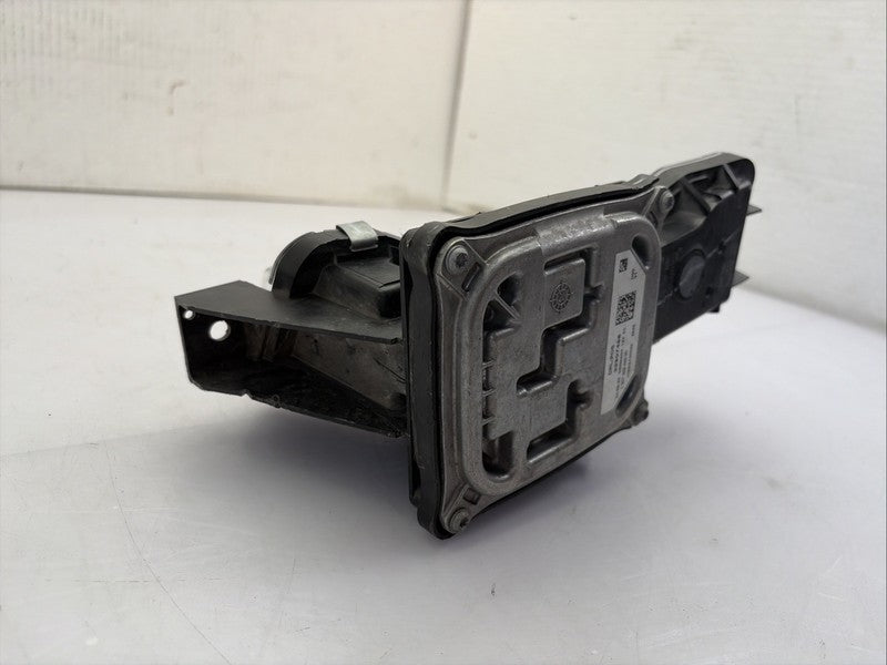 2016-2024 Chevrolet Camaro Right Fog Light LED OEM DRL Lamp 84341736