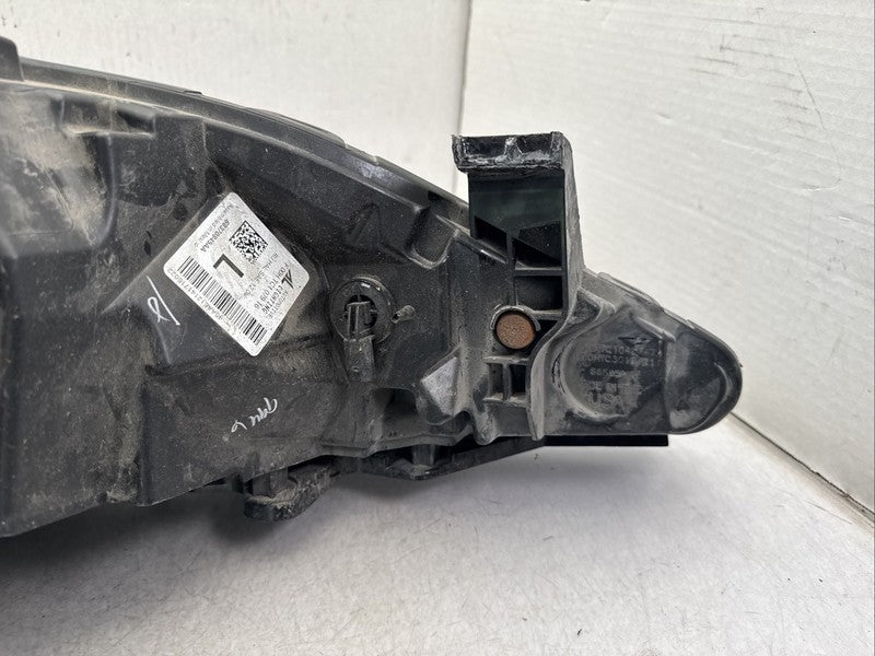 2017-2020 Chrysler Pacifica Left Driver Headlight OEM Halogen Lamp